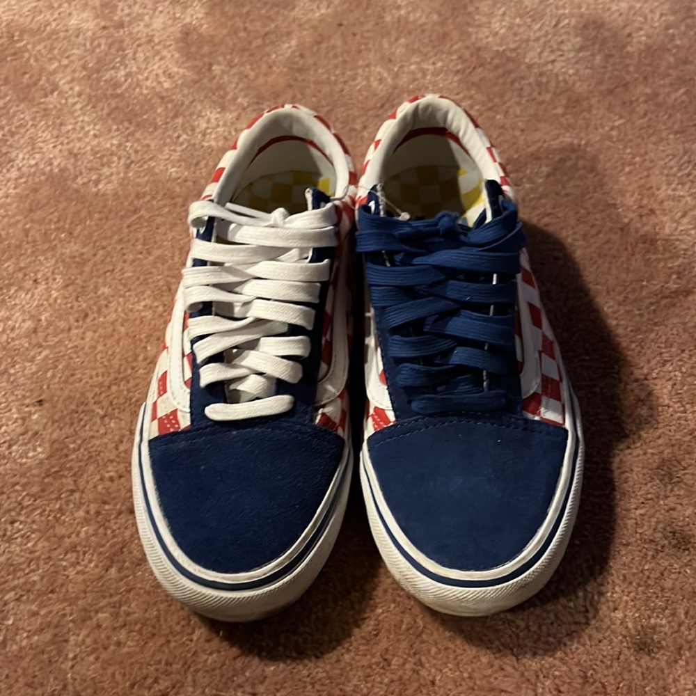 Vans, 7.5 - Picture 2 of 2